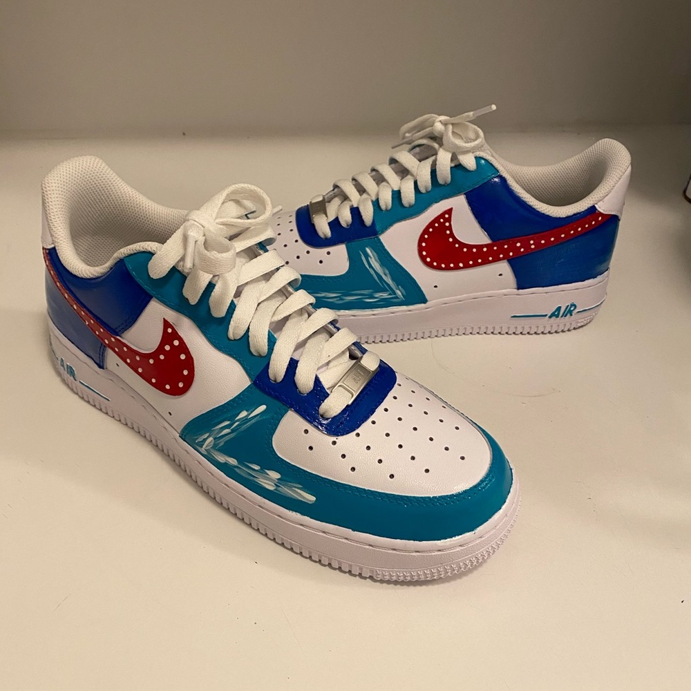 Custom Nike Air Force one size 8.5